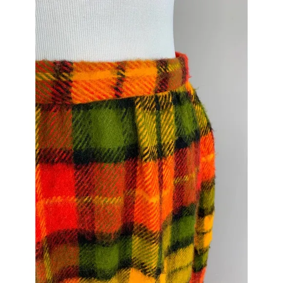Vintage 70s Maxi Skirt Buffalo Check Plaid Tartan Fall Winter Grunge Punk Indie