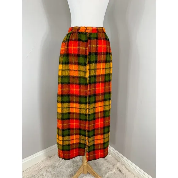 Vintage 70s Maxi Skirt Buffalo Check Plaid Tartan Fall Winter Grunge Punk Indie