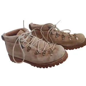 Vintage 7.5 Womens Hiking Boots Vibram Waffle Sole Mountaineering Wolverine