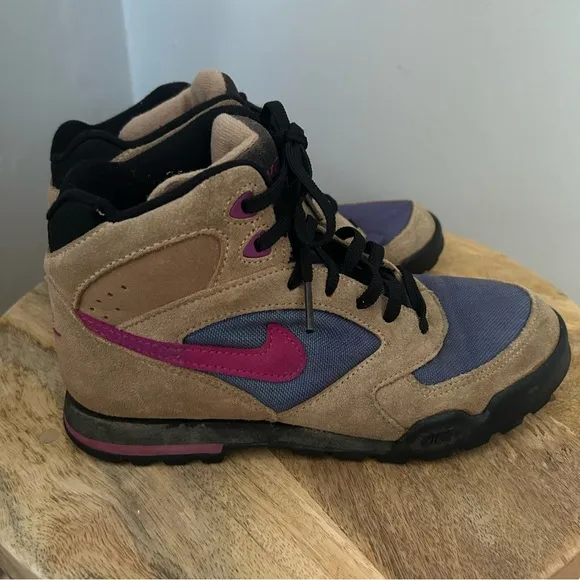 Vintage 90s Nike Caldera suede leather canvas hiking boots sz 7.5