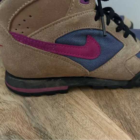 Vintage 90s Nike Caldera suede leather canvas hiking boots sz 7.5