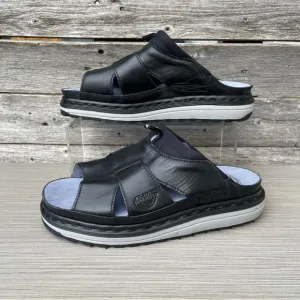 Vintage Dr. Martens AirWair 90's Chucky Platform Black Leather Slip On Sandals