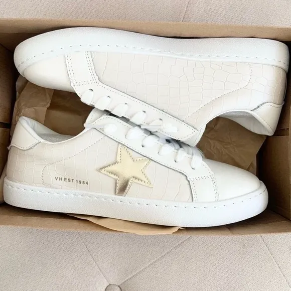 Vintage Havana Carla Sneakers Off White Croco Size 7.5 NEW IN BOX Retail $125