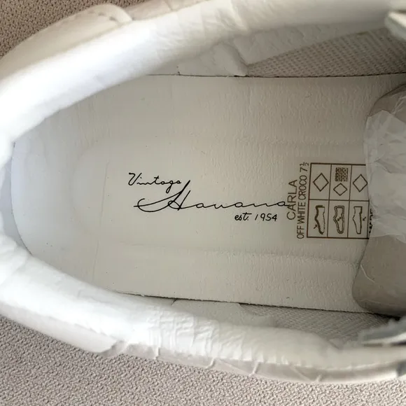 Vintage Havana Carla Sneakers Off White Croco Size 7.5 NEW IN BOX Retail $125