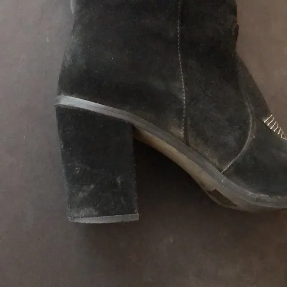 Vintage Nightwalker Esperado Western Suede Boot by Nasty Gal size 9