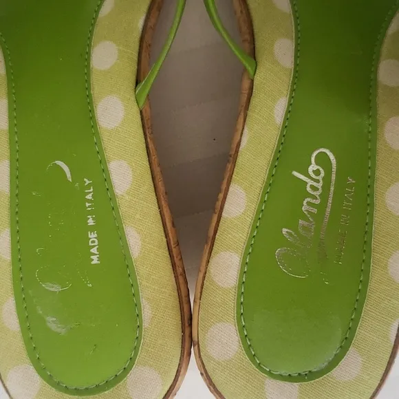 Vintage Olando Slides Womens sz 8 Butterfly and Flower Sandals Made in Italy