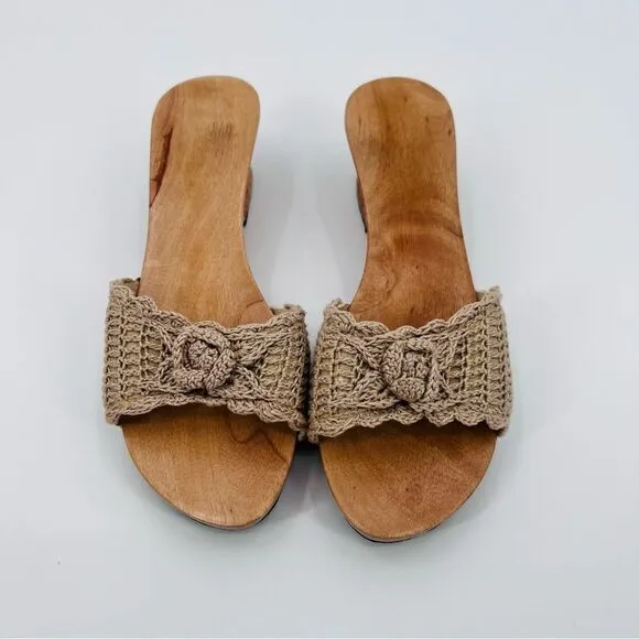 Vintage Wood Sandals Carved Crochet Tan Size 7.5