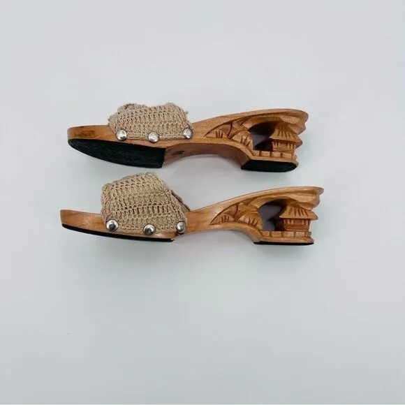 Vintage Wood Sandals Carved Crochet Tan Size 7.5
