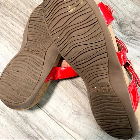 Vionic Miss Red Buckle Slip On Sandals