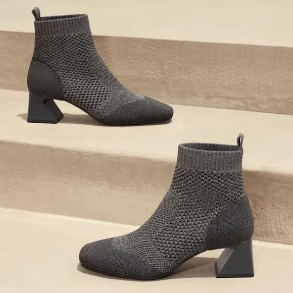VIVAIA Melissa Lace Gray Square-Toe Perforated Knit Pull On Heeled Ankle Boots