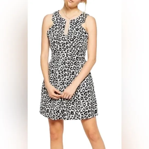 W118 by Walter Baker Leopard Print Black and Cream Dress NWT Sz Large Ret $218