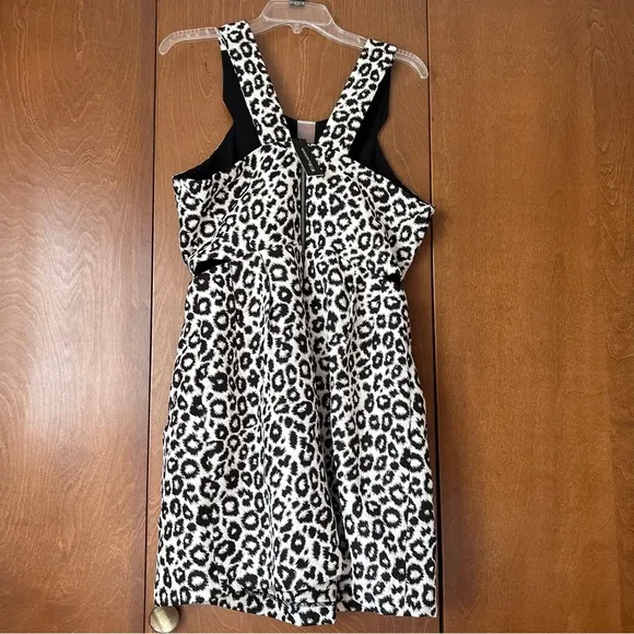 W118 by Walter Baker Leopard Print Black and Cream Dress NWT Sz Large Ret $218