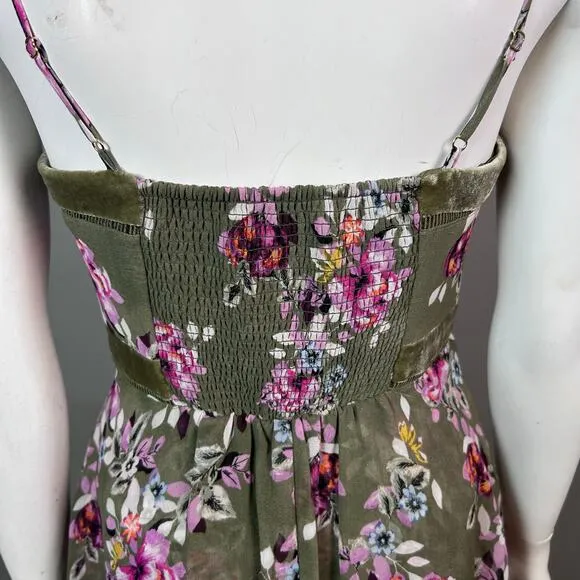 White House Black Market Dress Size 2 Olive Green Floral slip whimsigoth grunge