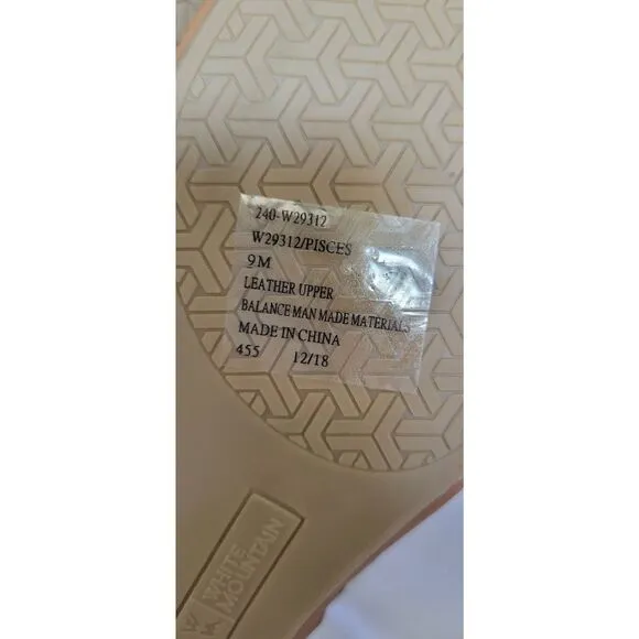 White Mountain Pisces Slip On Tan Leather Sandals 3” Wedge Sz 9 New