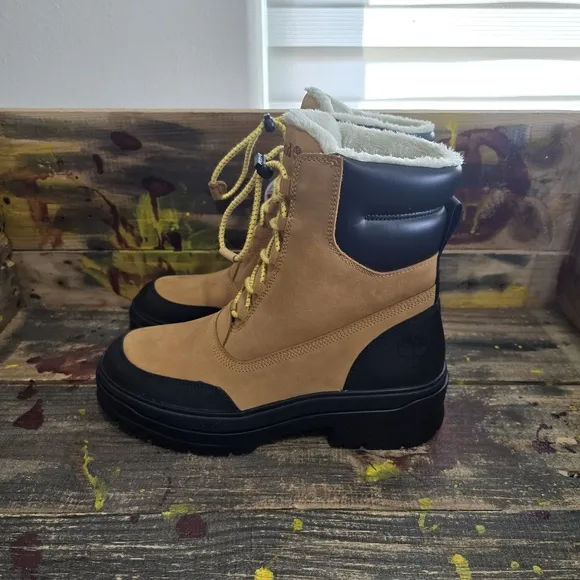 Women Timberland Tan Boots size‎ 9 new
