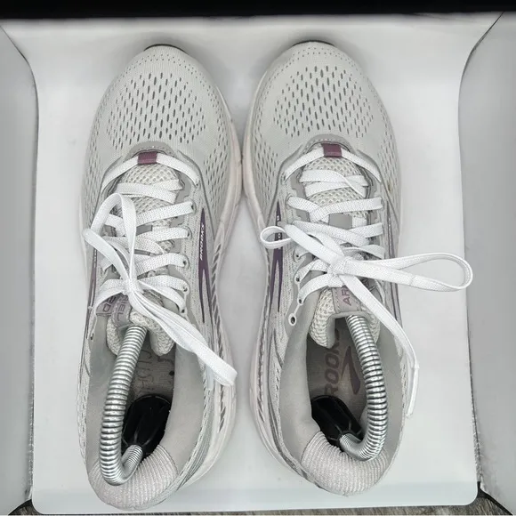 Women’s Brooks Ariel 20 Running Shoes Size 8.5