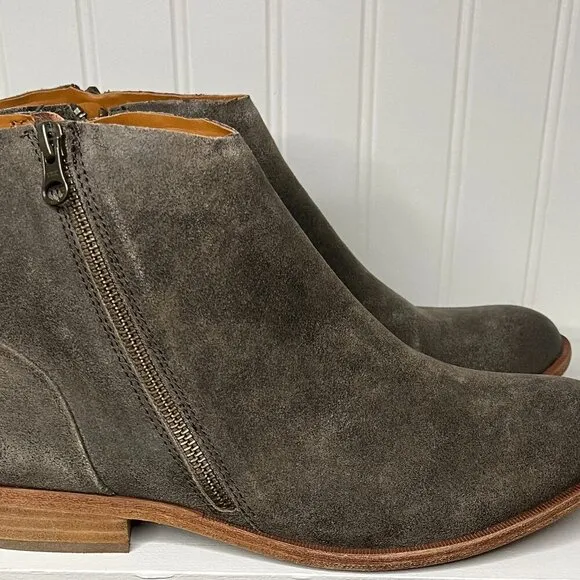 Womens Faux Leather Pointed toe Ankle Boots Gray Size 11