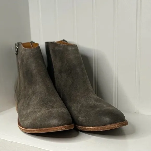 Womens Faux Leather Pointed toe Ankle Boots Gray Size 11