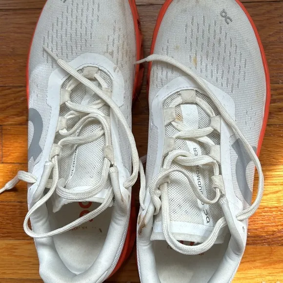 Women’s ON cloudmonster running shoes