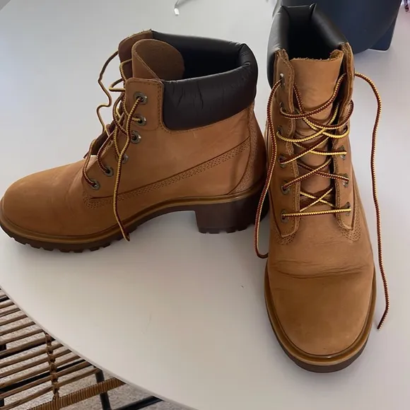 Women’s timberland kinsley boots with heel