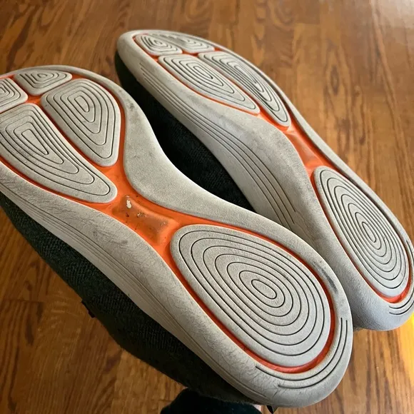 🟢WOOLLOOMOOLOO: Men’s Belmont style size 46, merino wool sneakers, preowned🟢