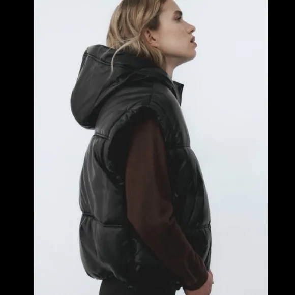Zara Cropped Puffer Vest Bomber