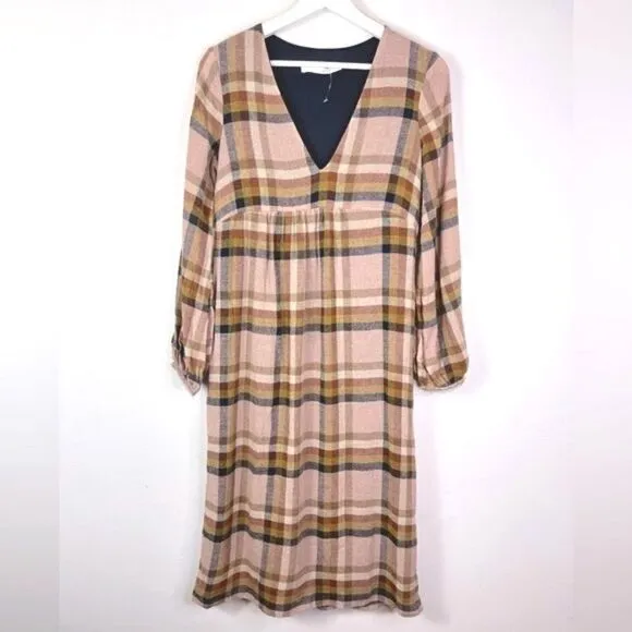 ***** Zara Trafaluc Ling Sleeve Maxi Dress (i)