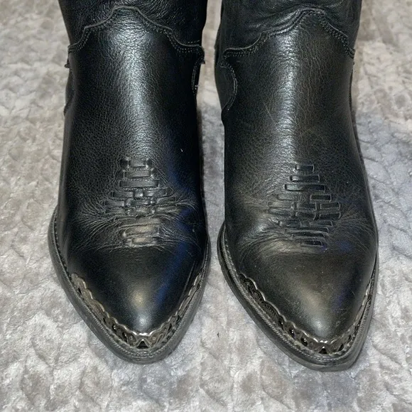 Zodiac Rose Leather Slouch Boots.  Size 8.5.  Vintage. Insulated.
